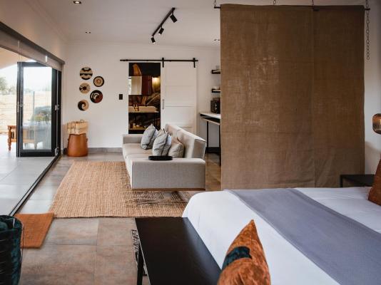 Room image 4