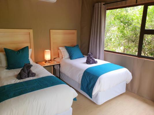 Kingfisher Creek Lodge