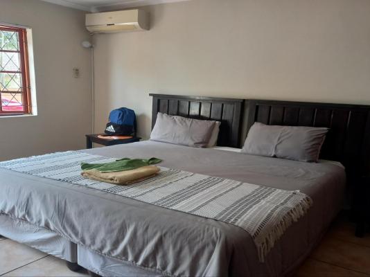 Room image 1