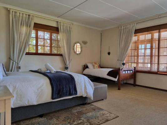 Farm Stay Accommodation - 178845