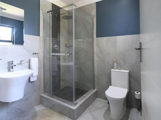 Blue Sands Guest House - 178865