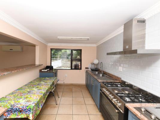 Blue Sands Guest House - 178871