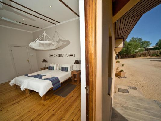 Room image 2