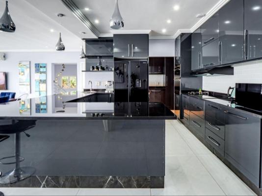 Gemmell Place - 179562