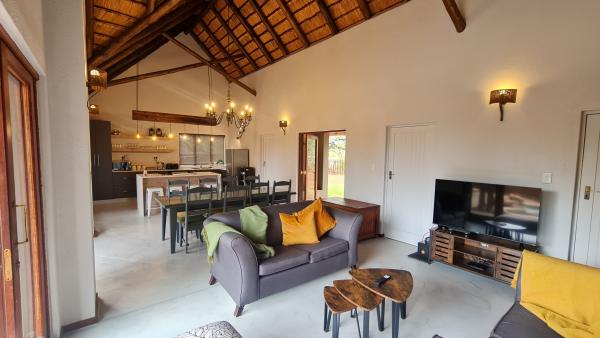 Hoedspruit Bush Stay - 179907