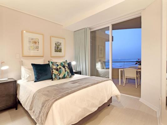 Lagoon Beach 202 - 179990