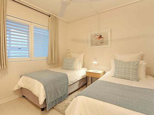 Lagoon Beach 202 - 179991