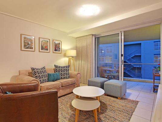 Lagoon Beach 231 - 180004