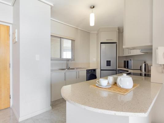 Lagoon Beach 302A - 180012