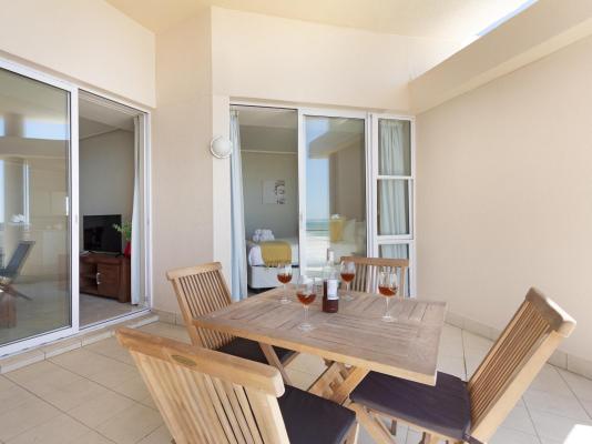 Lagoon Beach 302A - 180018