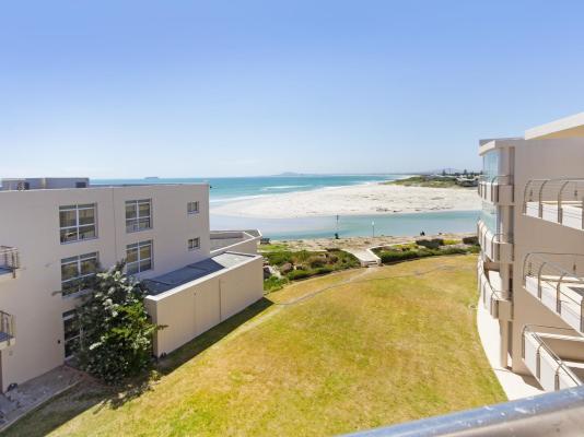 Lagoon Beach 302A - 180019