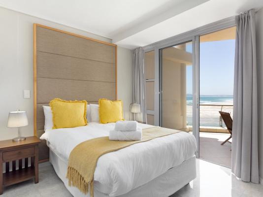 Lagoon Beach 302A - 180022