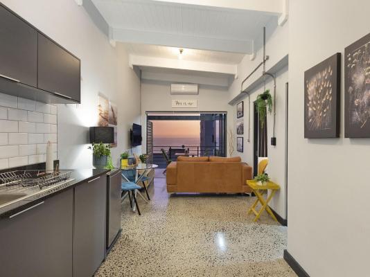 Manhattan on Coral 28 - 180227