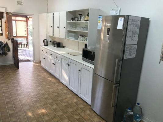 Room image 4