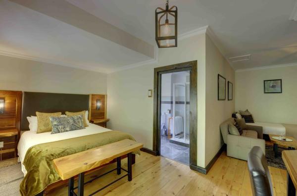 Room image 2