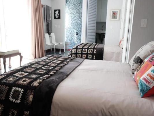 Room image 2