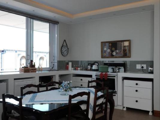 Room image 2