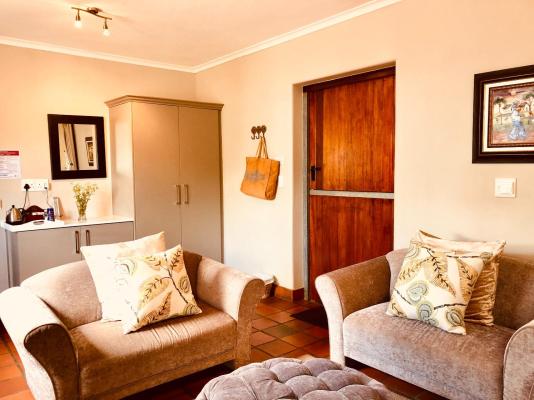 Room image 3