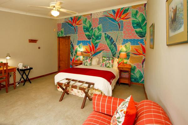 Room image 3