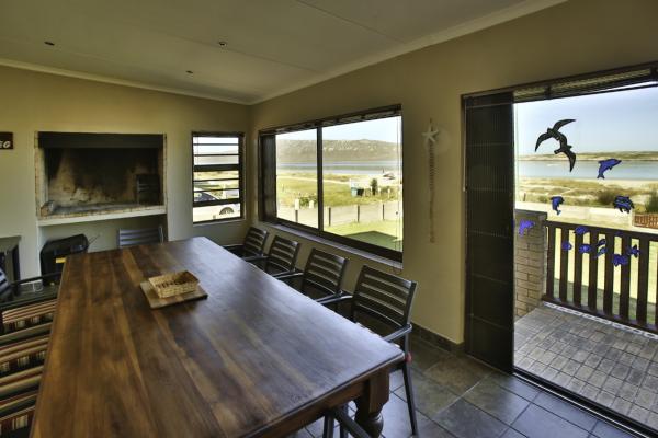Room image 1