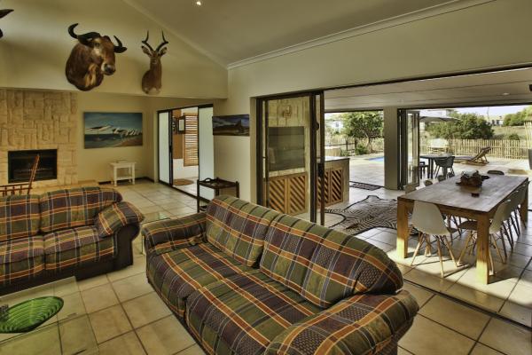 Bailee's Place Langebaan Self-catering - 182984