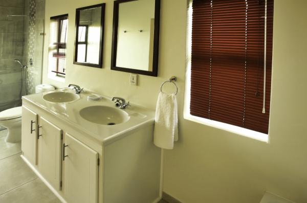 Bailee's Place Langebaan Self-catering - 182992