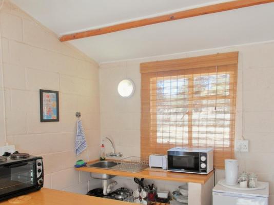 Room image 4