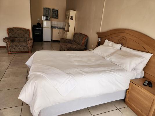 Room image 5