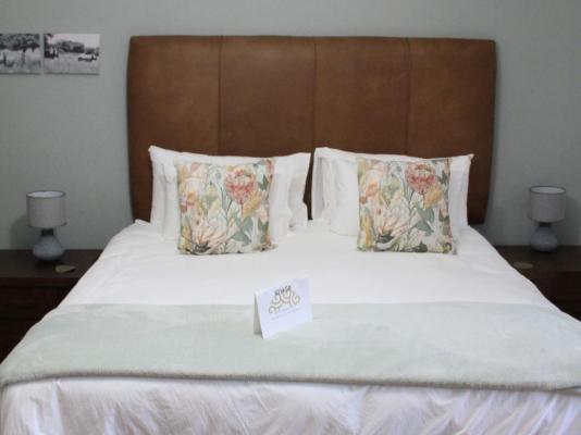 Room image 17