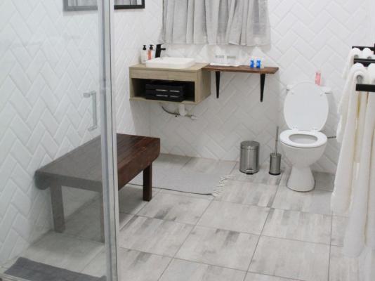 Room image 18