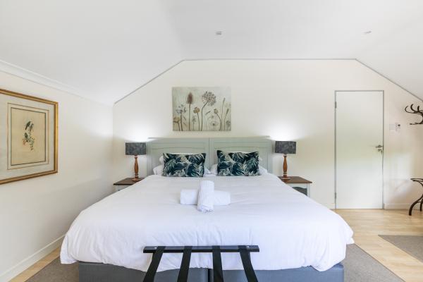 Room image 7