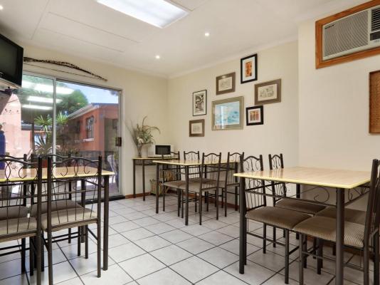 The Bohemian Guesthouse - 185464