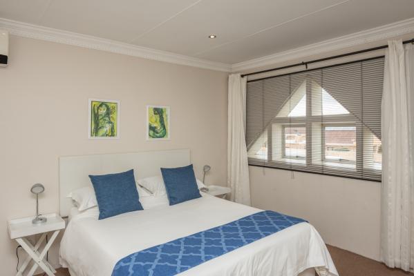 Millard Crescent Guesthouse 
