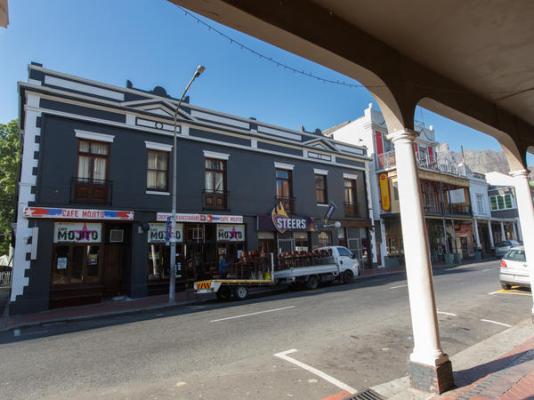 Daddy Long Legs Self Catering Apartments - 186539