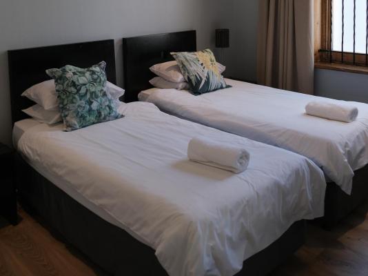 Daddy Long Legs Self Catering Apartments - 186545
