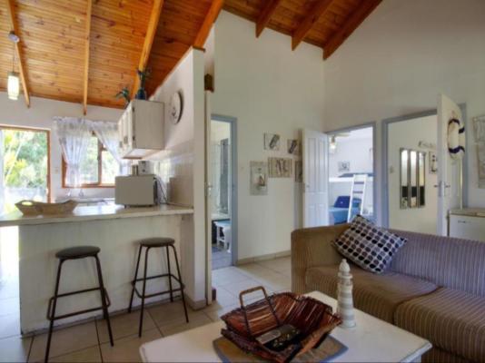 Room image 4