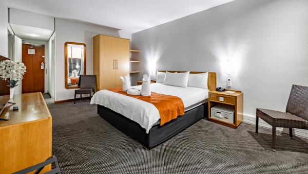 Room image 2
