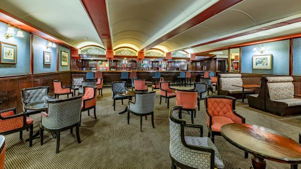 Bar / Lounge 