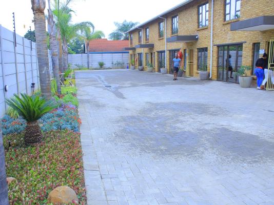 The Grand Comfort Lodge - 187249