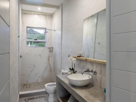 Capri Sands Luxury Guesthouse - 187704