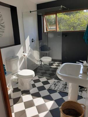 Room image 4