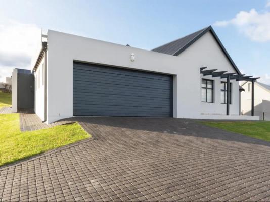 Kingsgate Houses - 187815