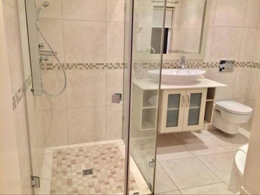Room image 6