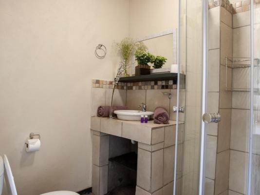 Room image 5