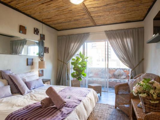 Room image 4