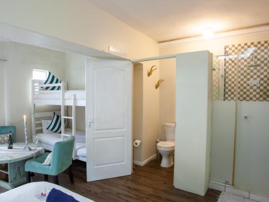Room image 13
