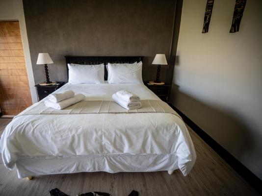 Room image 1
