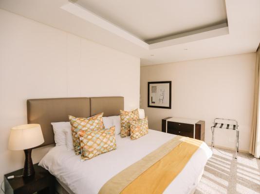 Room image 11
