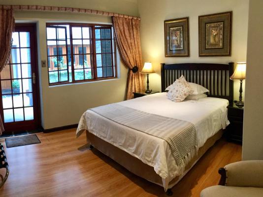 Room image 2