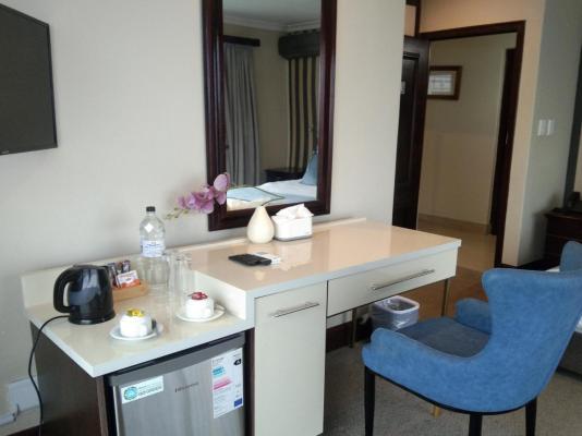 Room image 3
